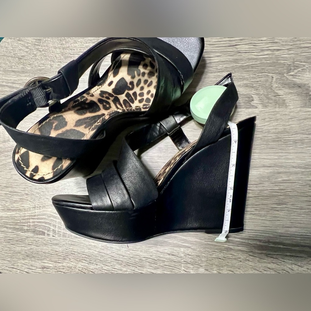 Jessica Simpson Black Platform - Picture 3 of 6